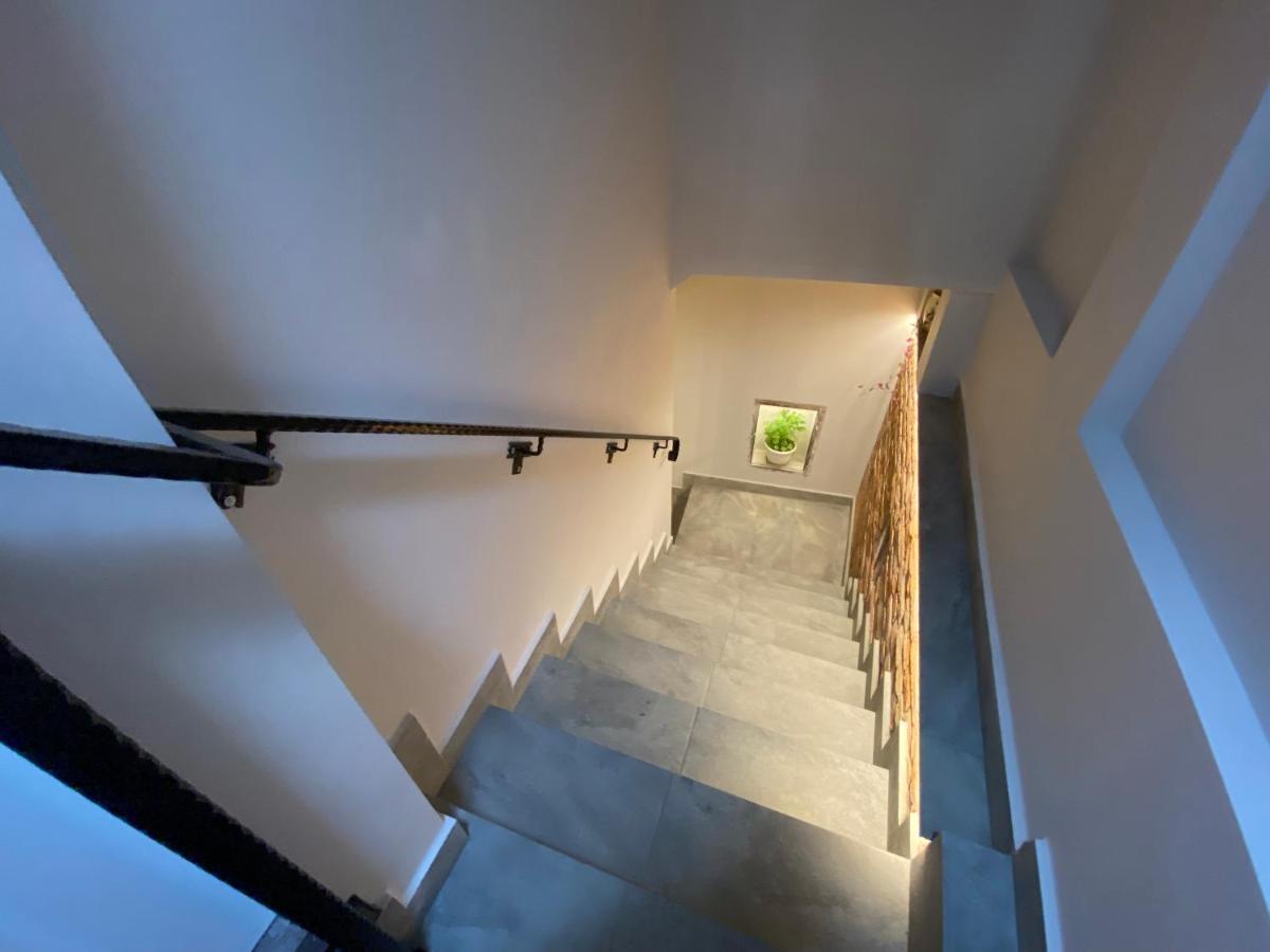 Boutique Rooms With Parking Gran Varadino Esterno foto