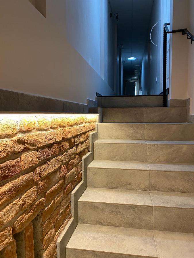 Boutique Rooms With Parking Gran Varadino Esterno foto