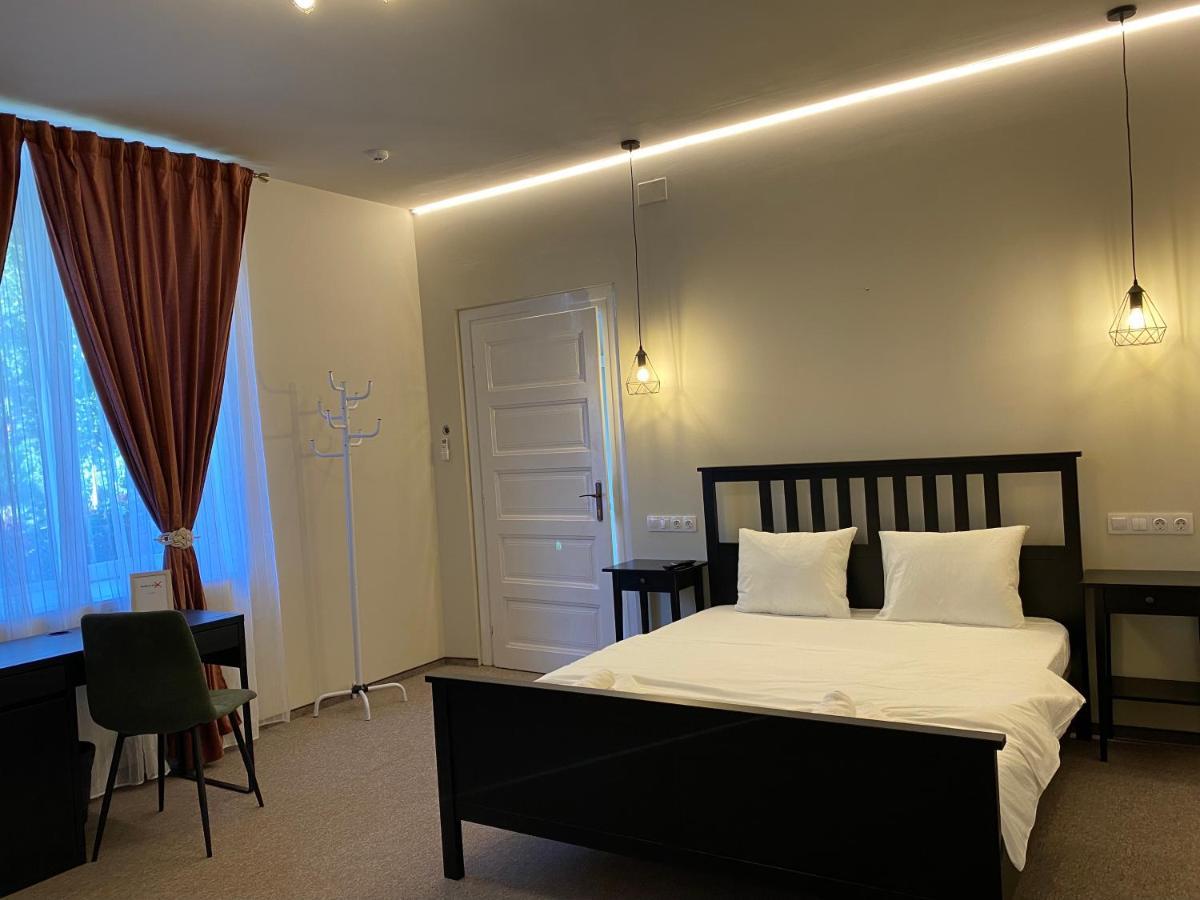 Boutique Rooms With Parking Gran Varadino Esterno foto