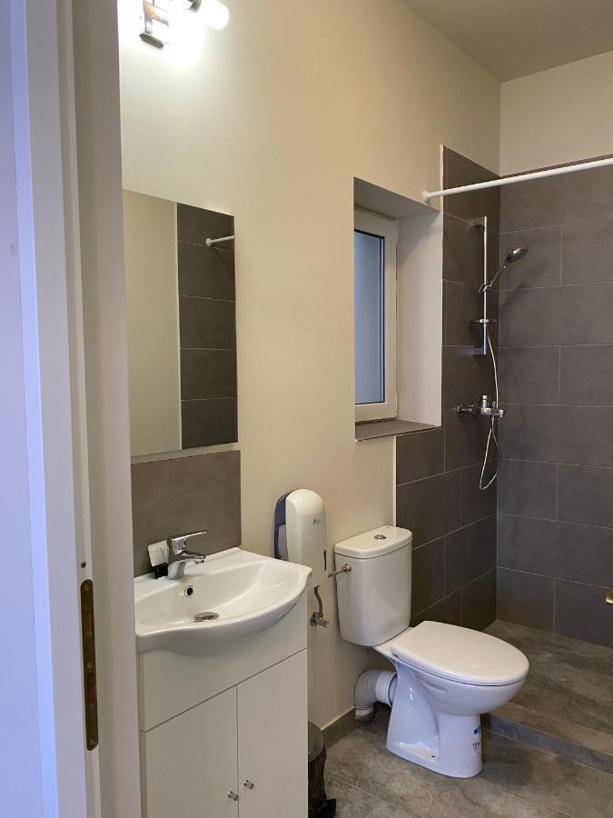 Boutique Rooms With Parking Gran Varadino Esterno foto